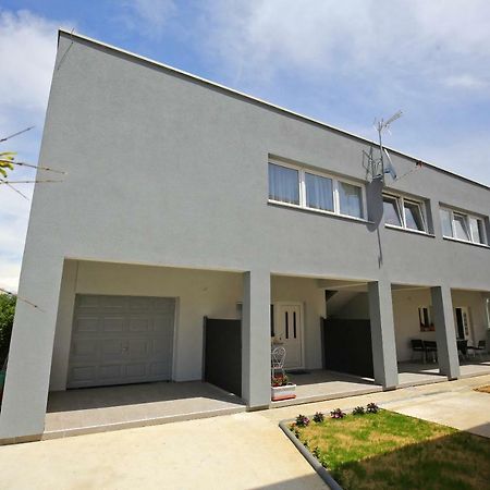 Ferienwohnung Niko Nin Exterior foto